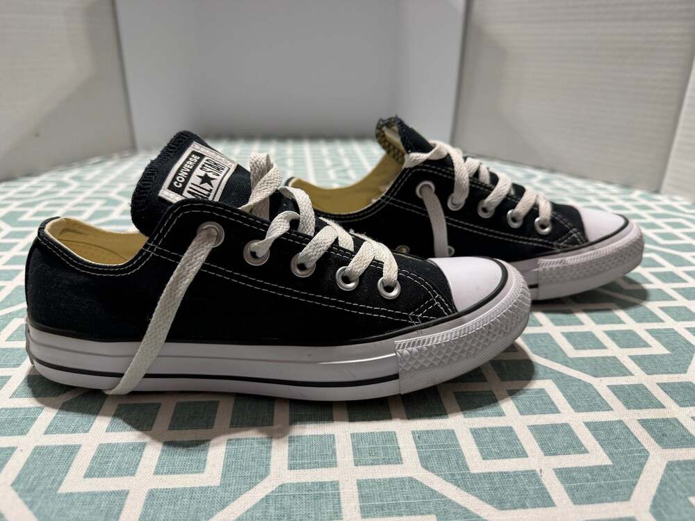 Converse Chuck Taylor All Star Low Top Black Canvas Sneakers M9166 - Picture 3 of 7